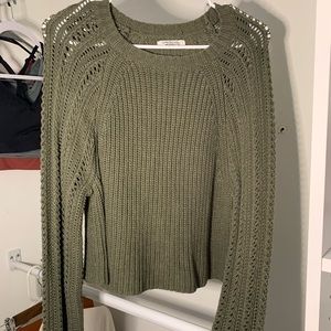 NWOT sweater olive
